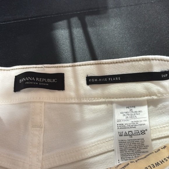 Banana Republic High-rise flair,5 Pocket, Belt Loops,zip fly,cotton stretch - Picture 8 of 9